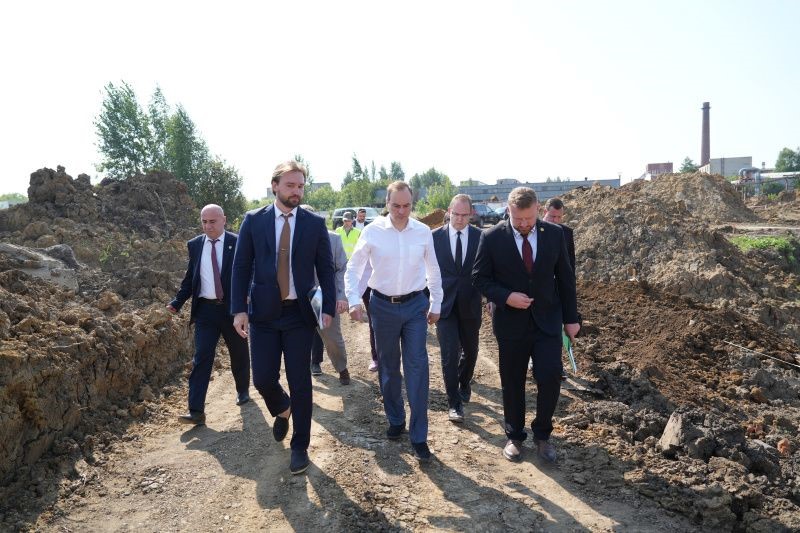 Артём Здунов поручил активнее привлекать резидентов на территорию особой экономической зоны «Система»